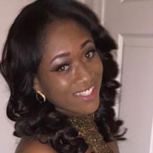 Meet your Posher, Jazmine